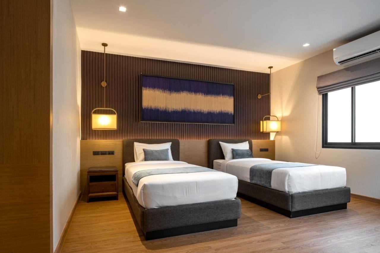 Ban Saithong Beach Resort Bang Saphan Noi Buitenkant foto