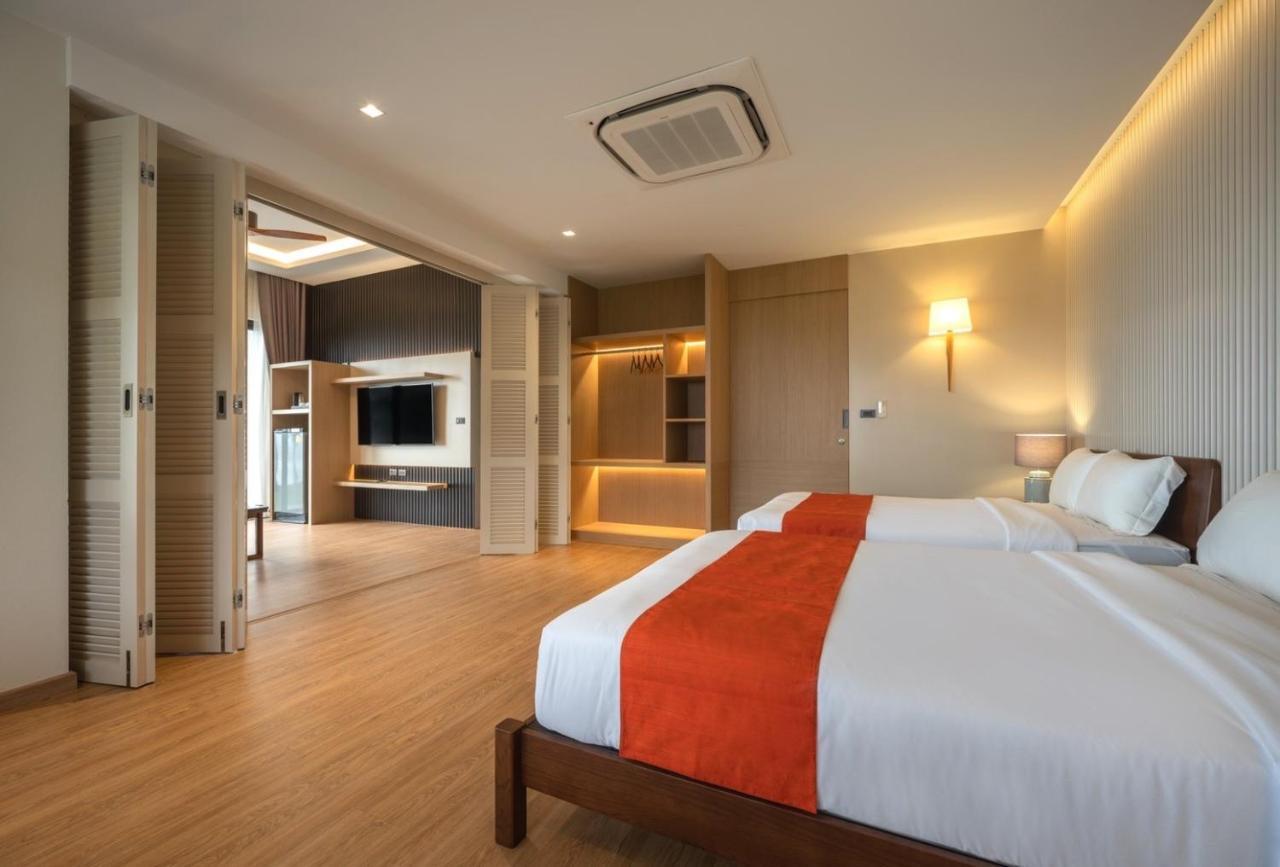 Ban Saithong Beach Resort Bang Saphan Noi Buitenkant foto