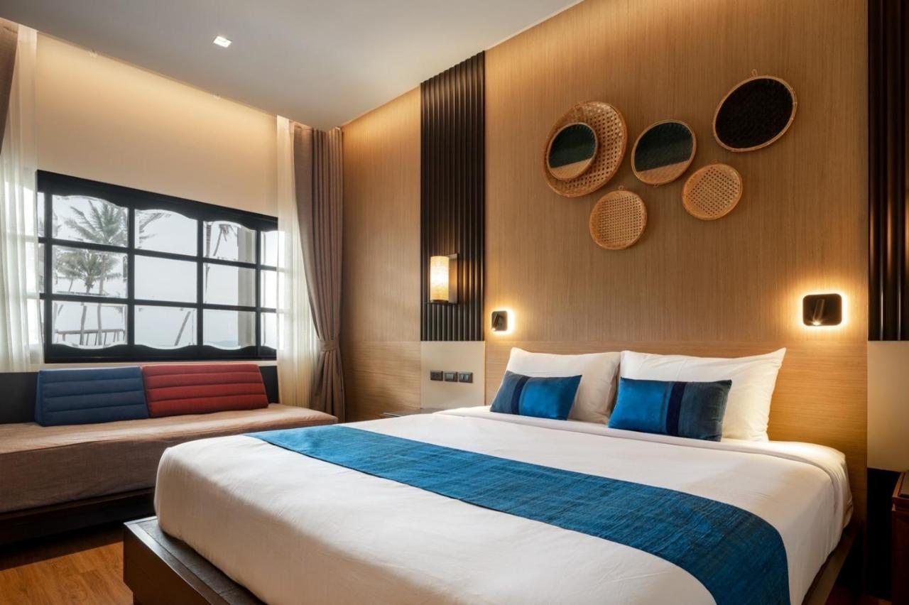 Ban Saithong Beach Resort Bang Saphan Noi Buitenkant foto