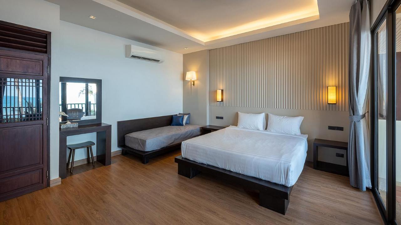 Ban Saithong Beach Resort Bang Saphan Noi Buitenkant foto