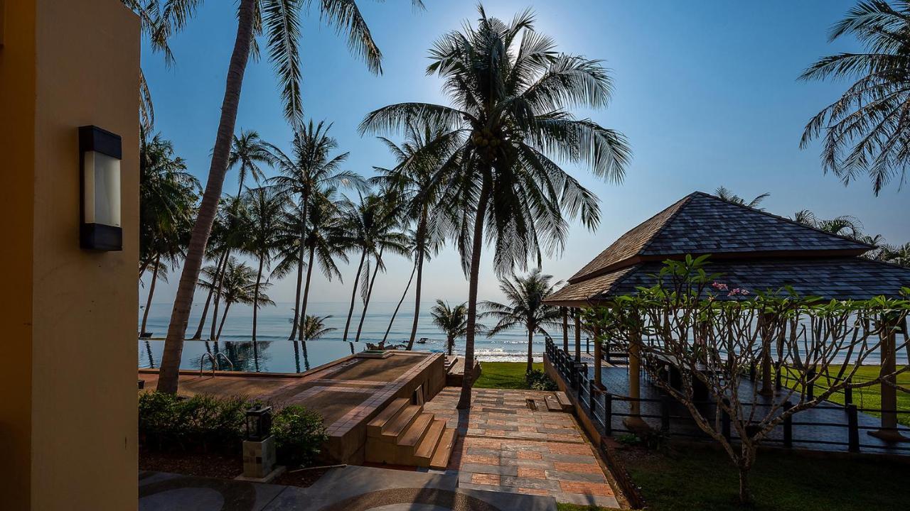 Ban Saithong Beach Resort Bang Saphan Noi Buitenkant foto