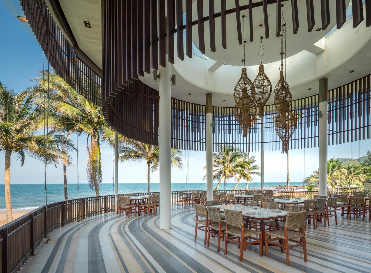 Ban Saithong Beach Resort Bang Saphan Noi Buitenkant foto